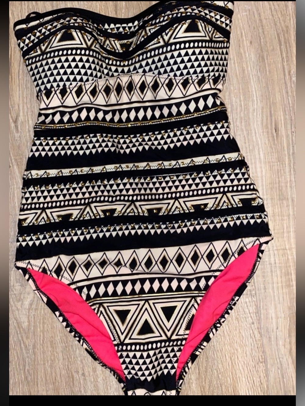 Jessica Simpson Black and White Geometric One-Piece Swimsuit with Pink Lining